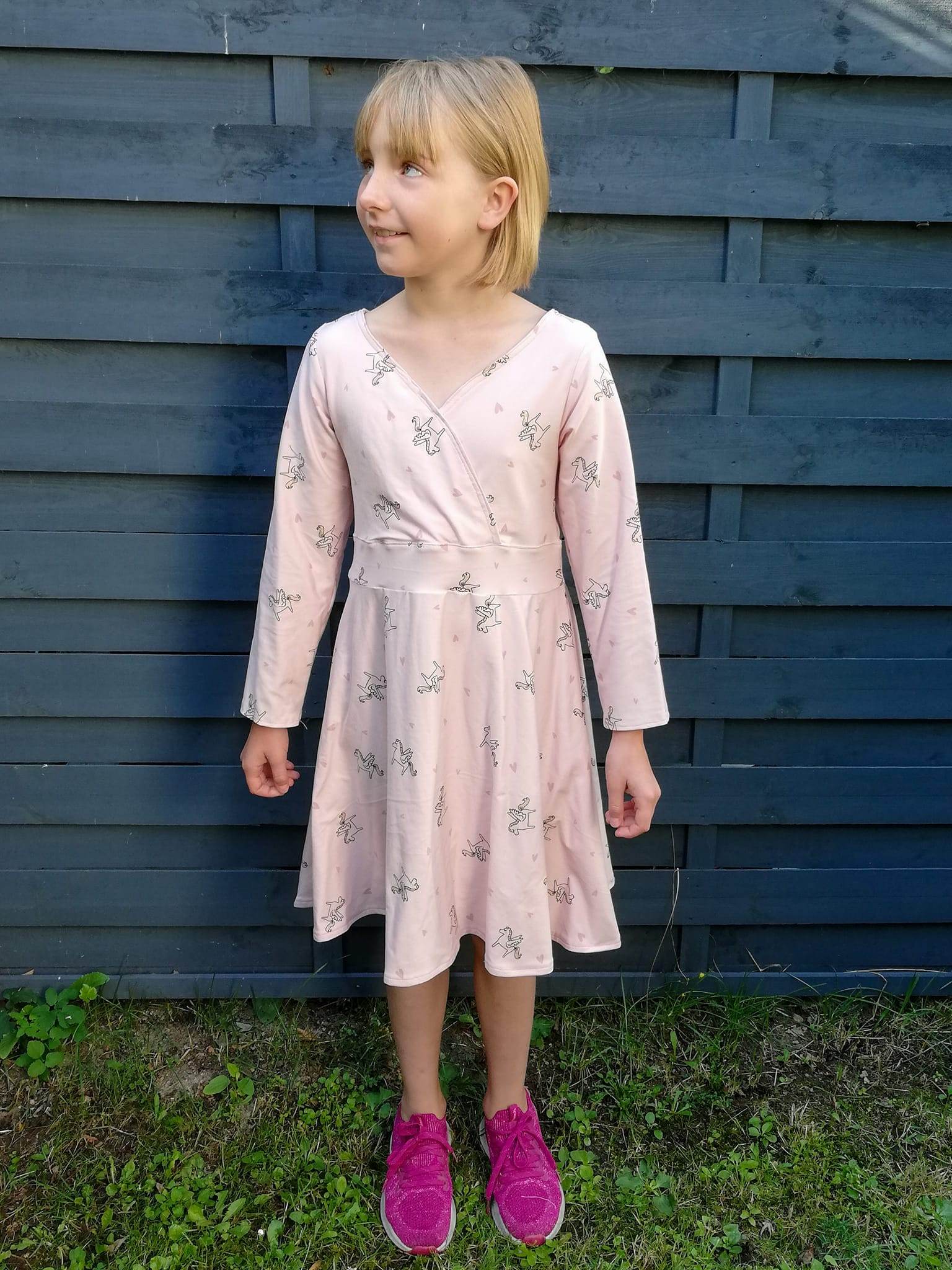 Schnittmuster Kleid Helena Mädchen größe 74 – 158 - Sewando