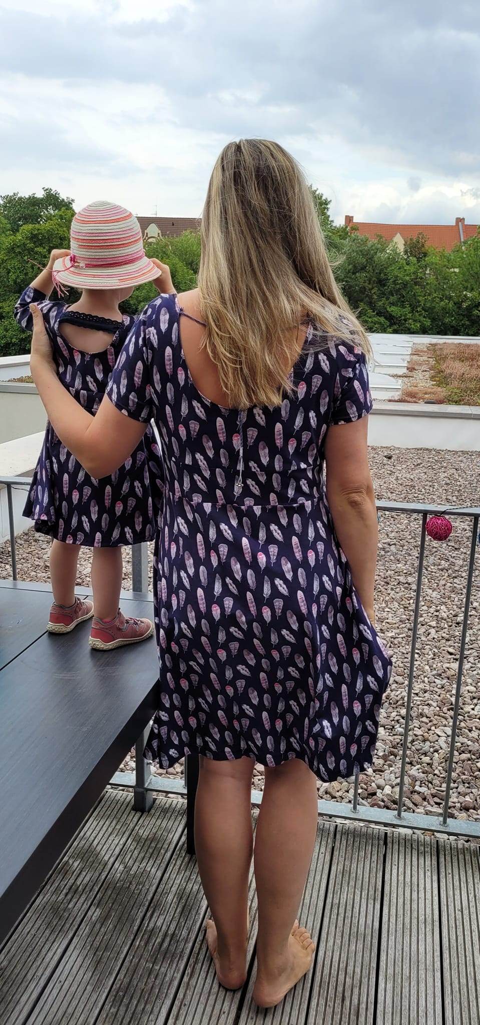 Schnittmuster Kleid Helena Mädchen größe 74 – 158 - Sewando