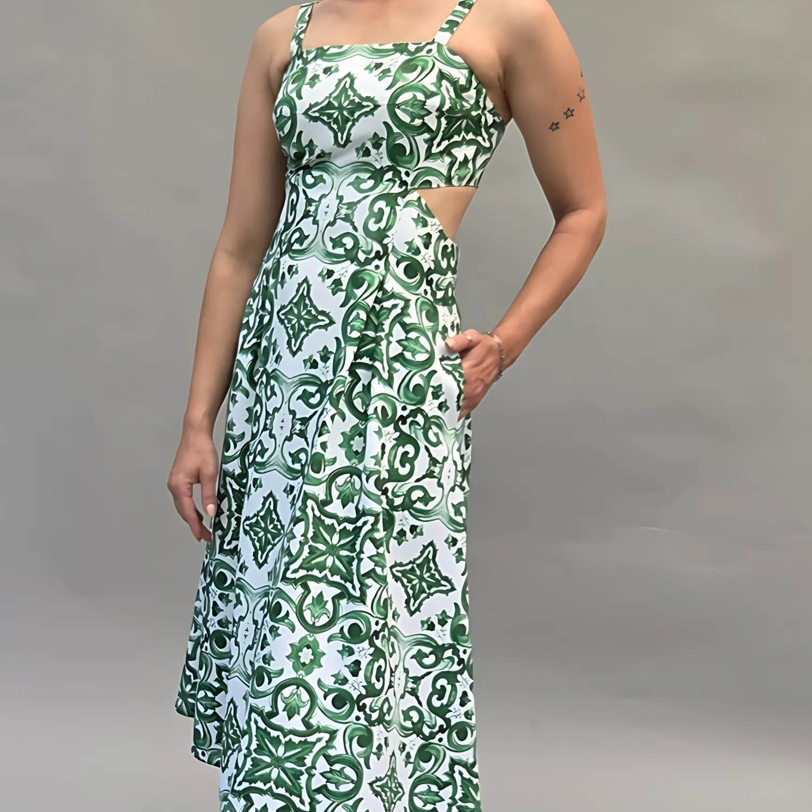 Sommerkleid mit Tunnelzug und Kellerfalten, luftiges Damenkleid mit Taschen, Trägern und gesmoktem Rücken - Sewando