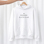 Digitale Plotterdatei „The Best Memories Come From Bad Ideas Done with Best Friends“ – Line Art Design mit zwei Mädels, die sich umarmen. Ideal für Freundschaftsgeschenke und DIY-Projekte für Freundinnen.