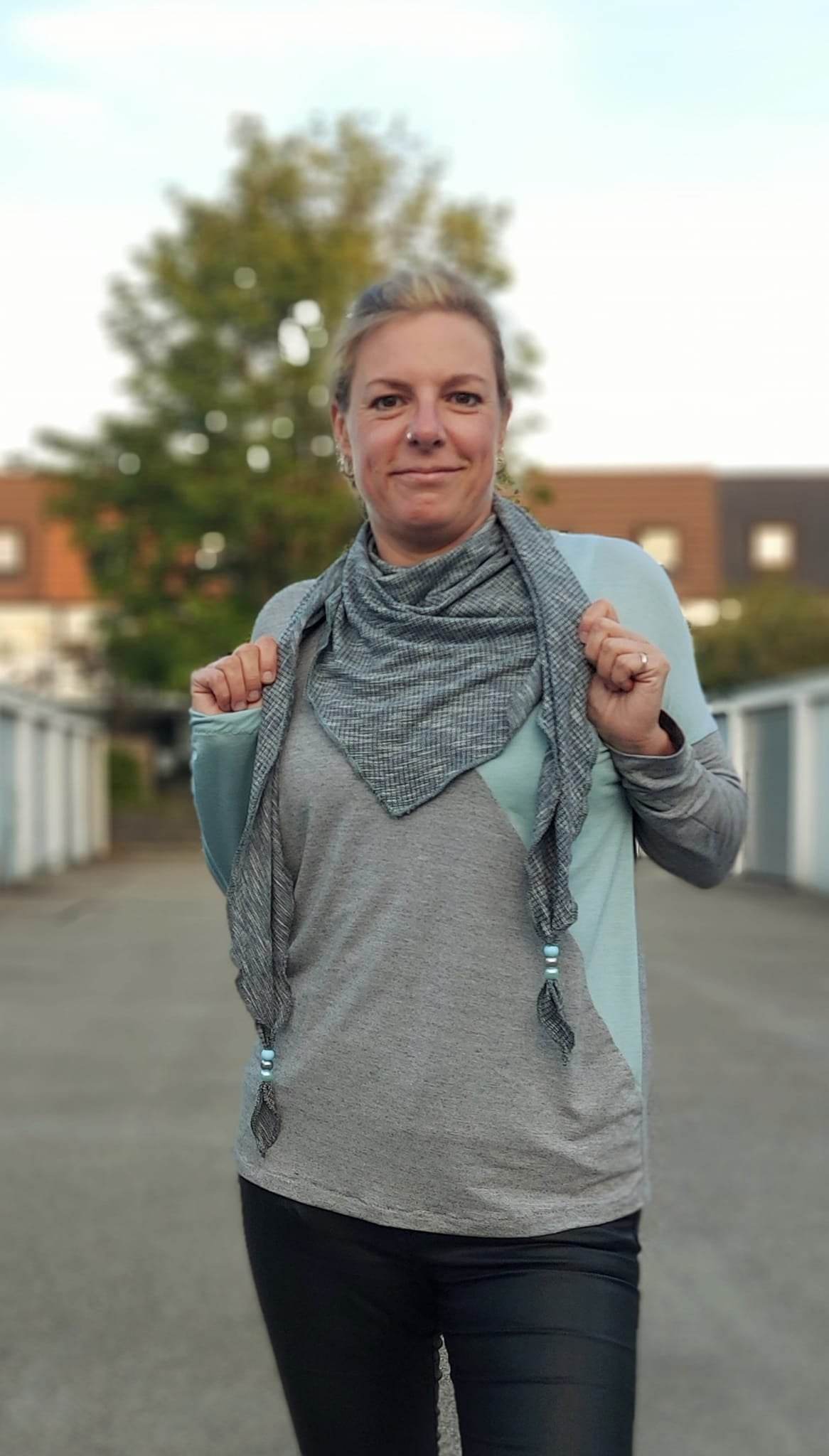 Schnittmuster Shirt PALUDO Gr. 32-56 + gratis Plotterdateen + gratis Schnittmuster Tuch : - Sewando