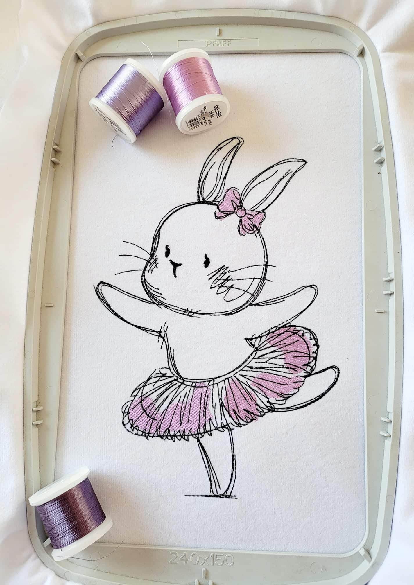 Ballerina Hase Stickdatei – niedliches Häschen für Kinderkleidung & Geschenke - Sewando