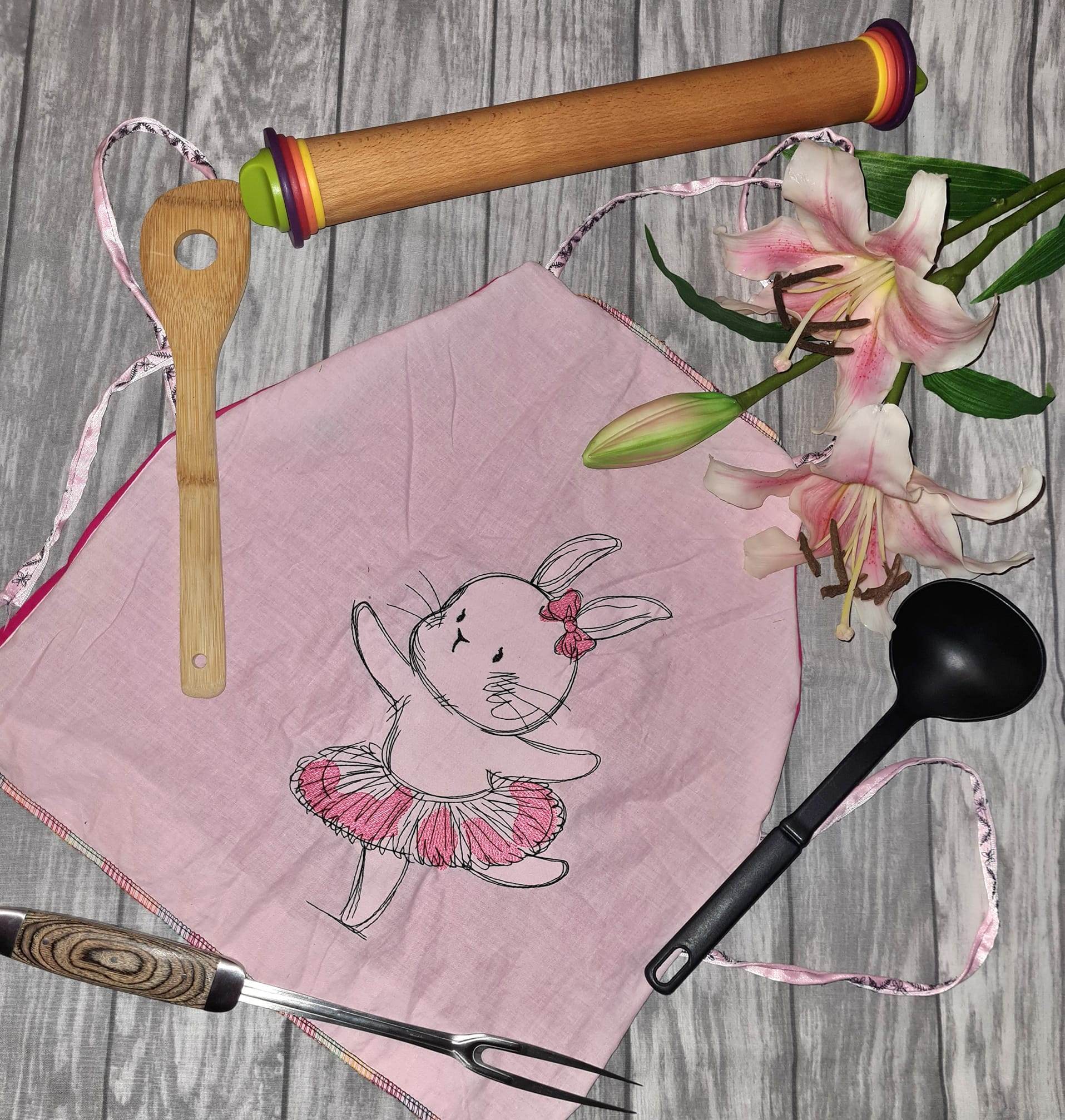 Ballerina Hase Stickdatei – niedliches Häschen für Kinderkleidung & Geschenke - Sewando