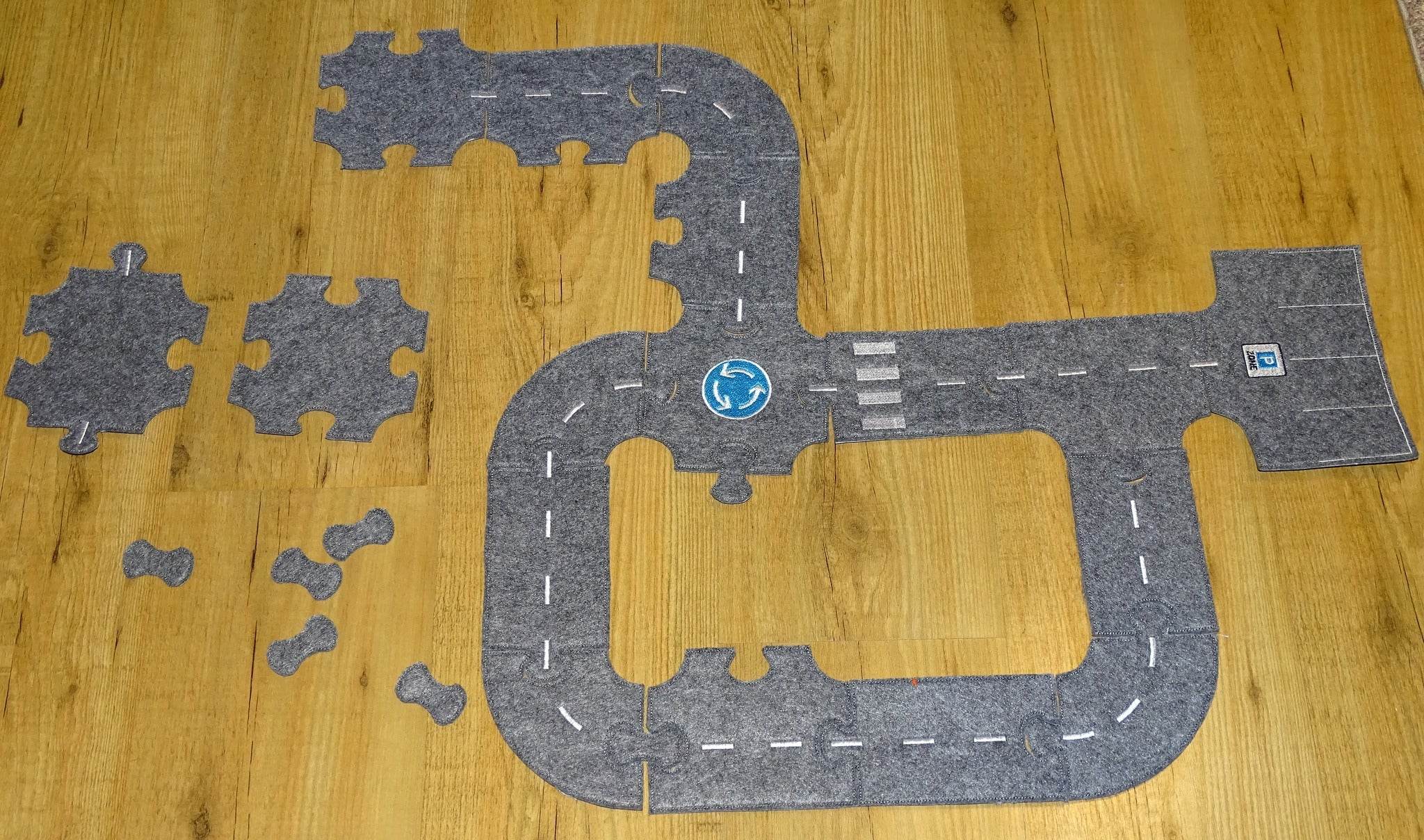 Stickdatei - PUZZLE - Spielstraße - Sewando