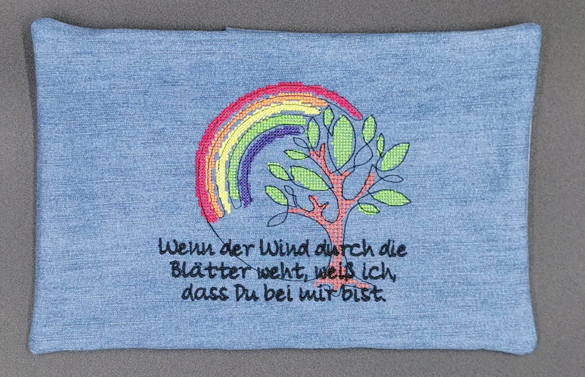 Stickdatei Trauerspruch - Wenn der Wind durch die Blätter weht - Sewando