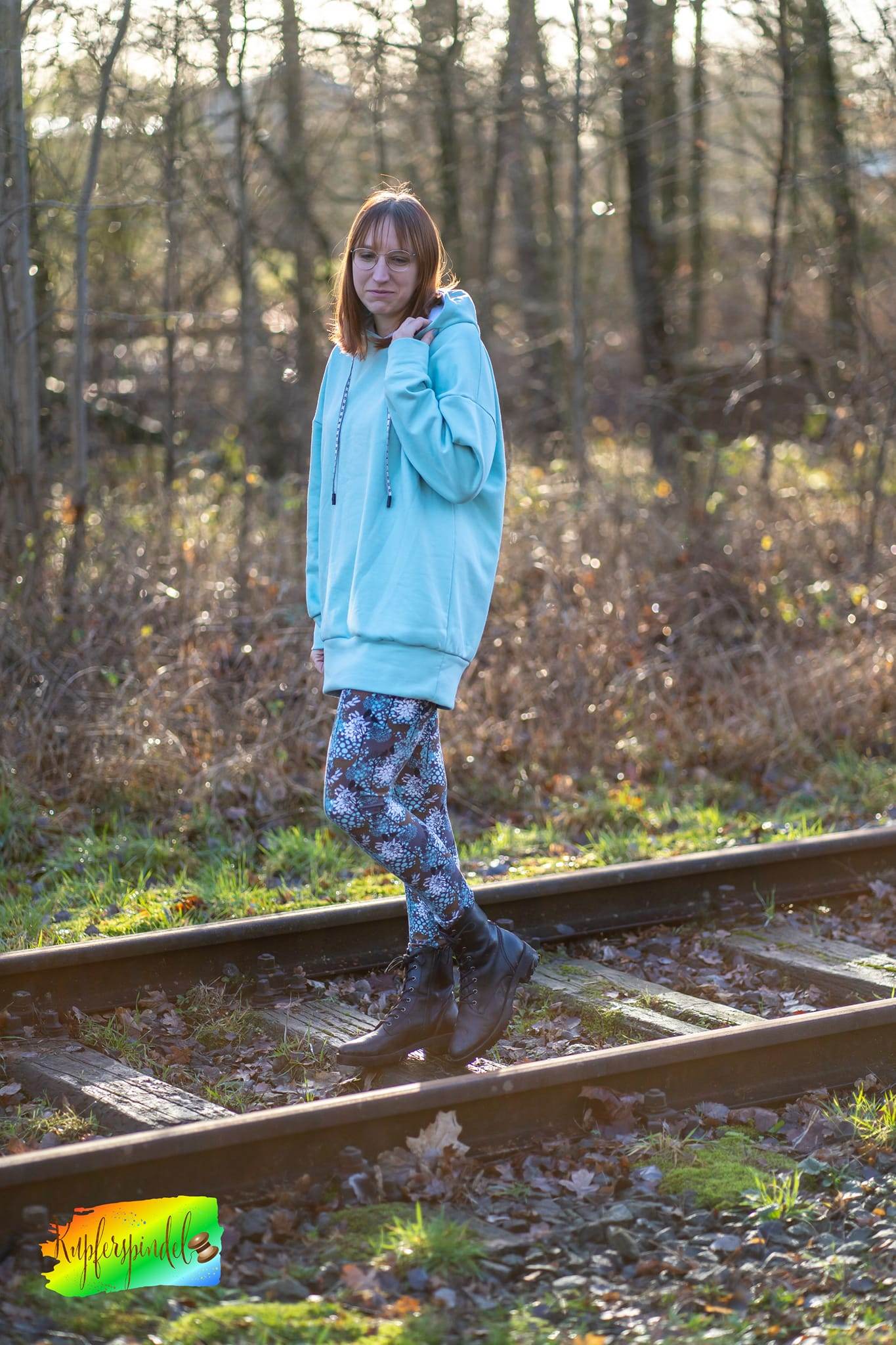 Schnittmuster Hoodie Tuuli unisex Gr. 32-60(D) und 42-70(H) : - Sewando
