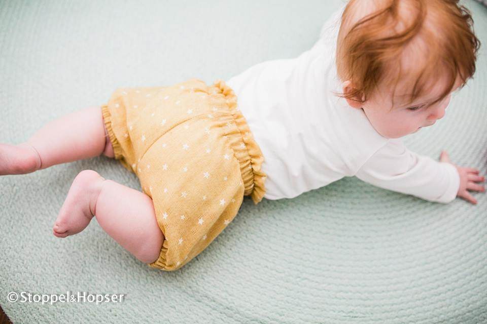 Cutie-Pants-Baby & Bloomer Hose Schnittmuster für Musselin/ Webstoffe Gr. 44-92 : - Sewando