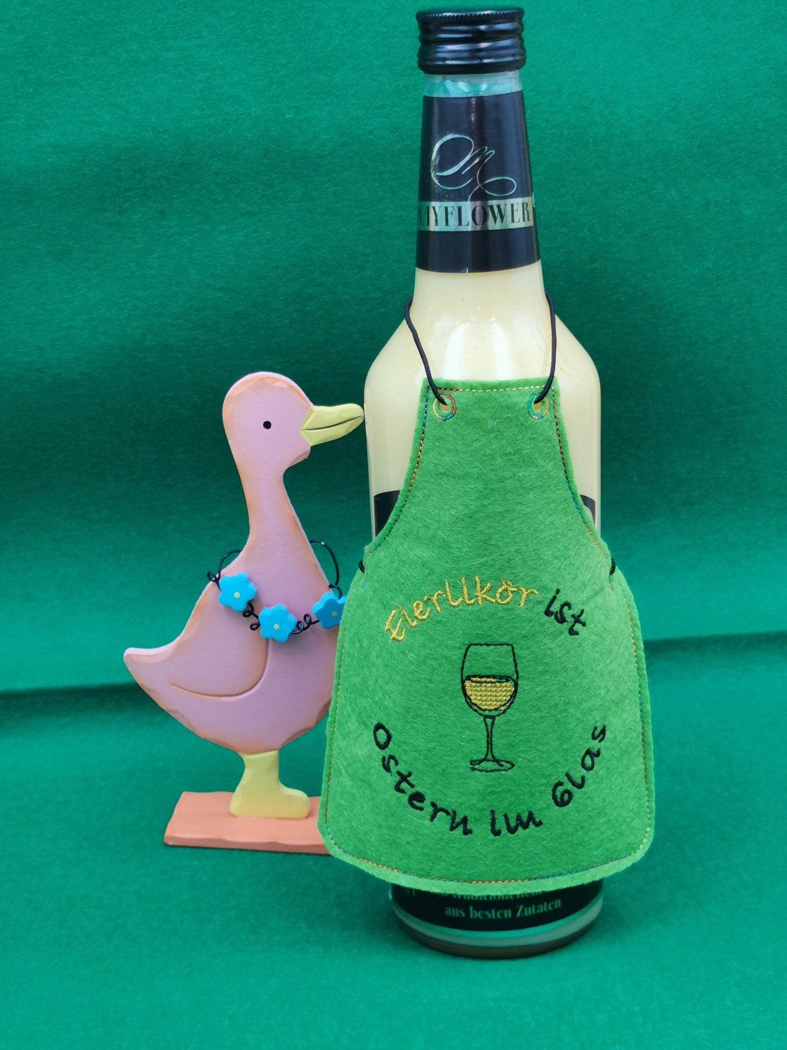 Stickdatei - ITH Flaschenschürzen Eierlikör (große Flaschen) - Sewando