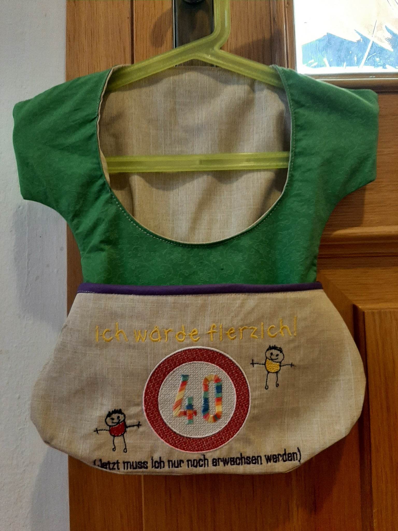 Stickdatei - Verkehrsschilder-Sprüche zum Geburtstag - Sewando