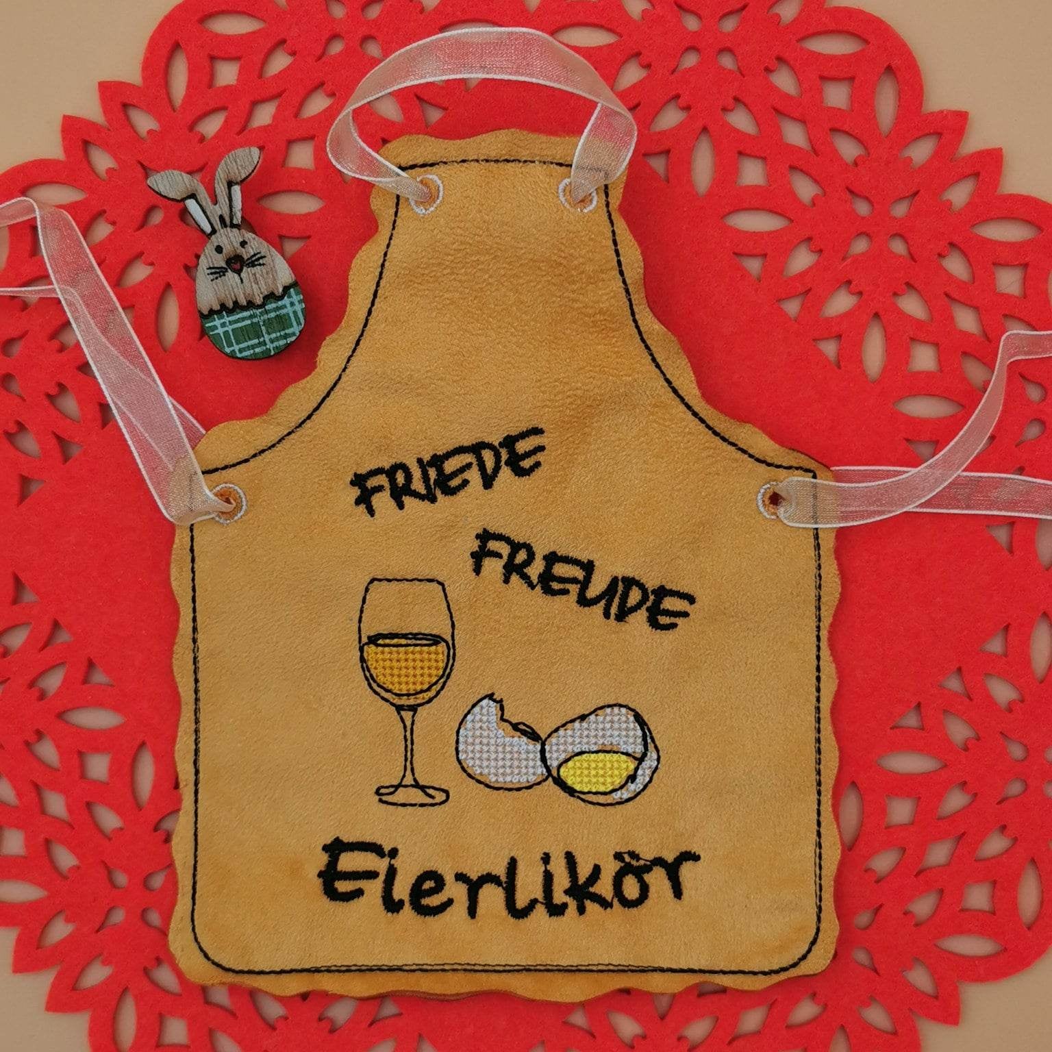 Stickdatei - ITH Mini-Flaschenschürzen Eierlikör (kleine Flaschen) - Sewando