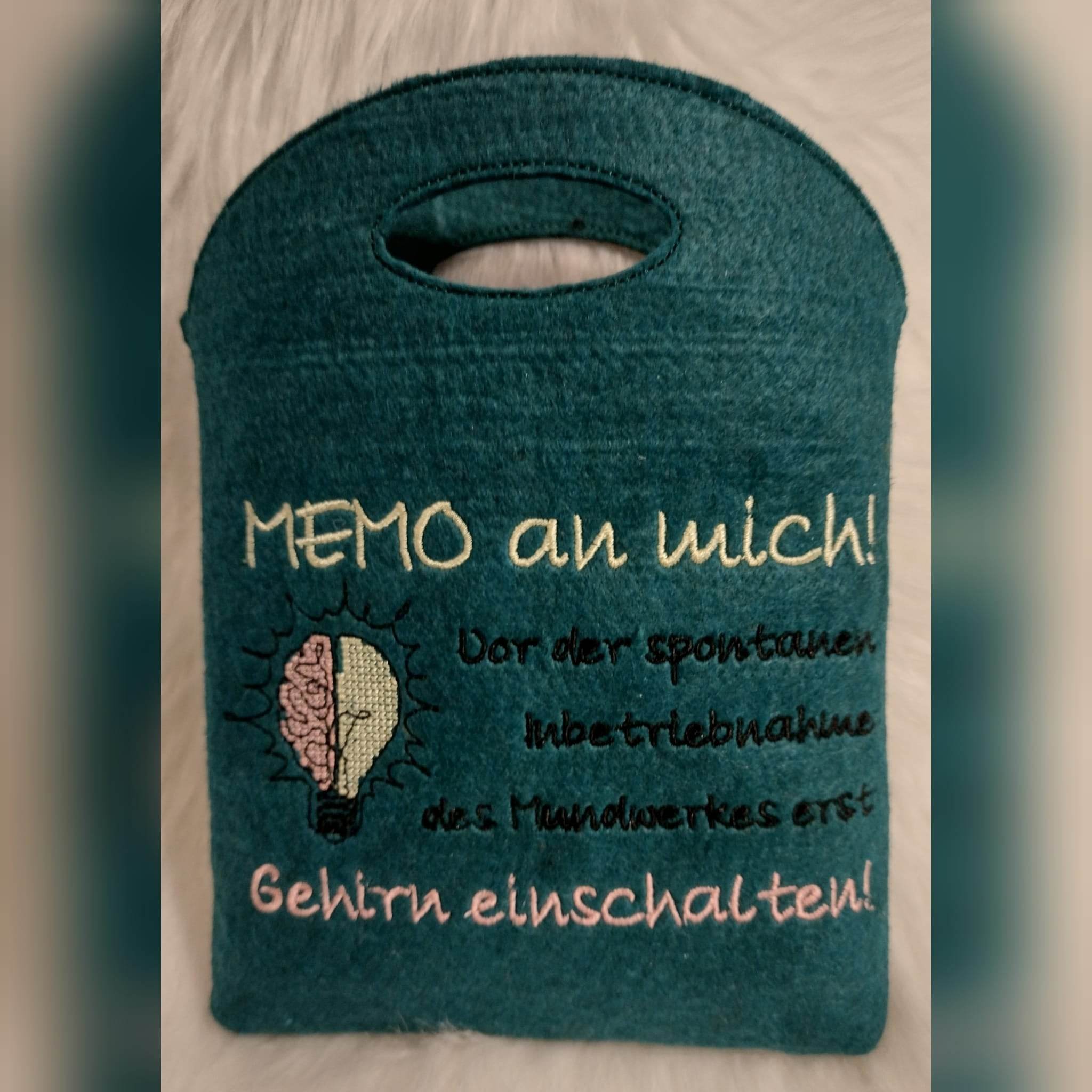 Stickdatei Spruch - Gehirn einschalten - Sewando