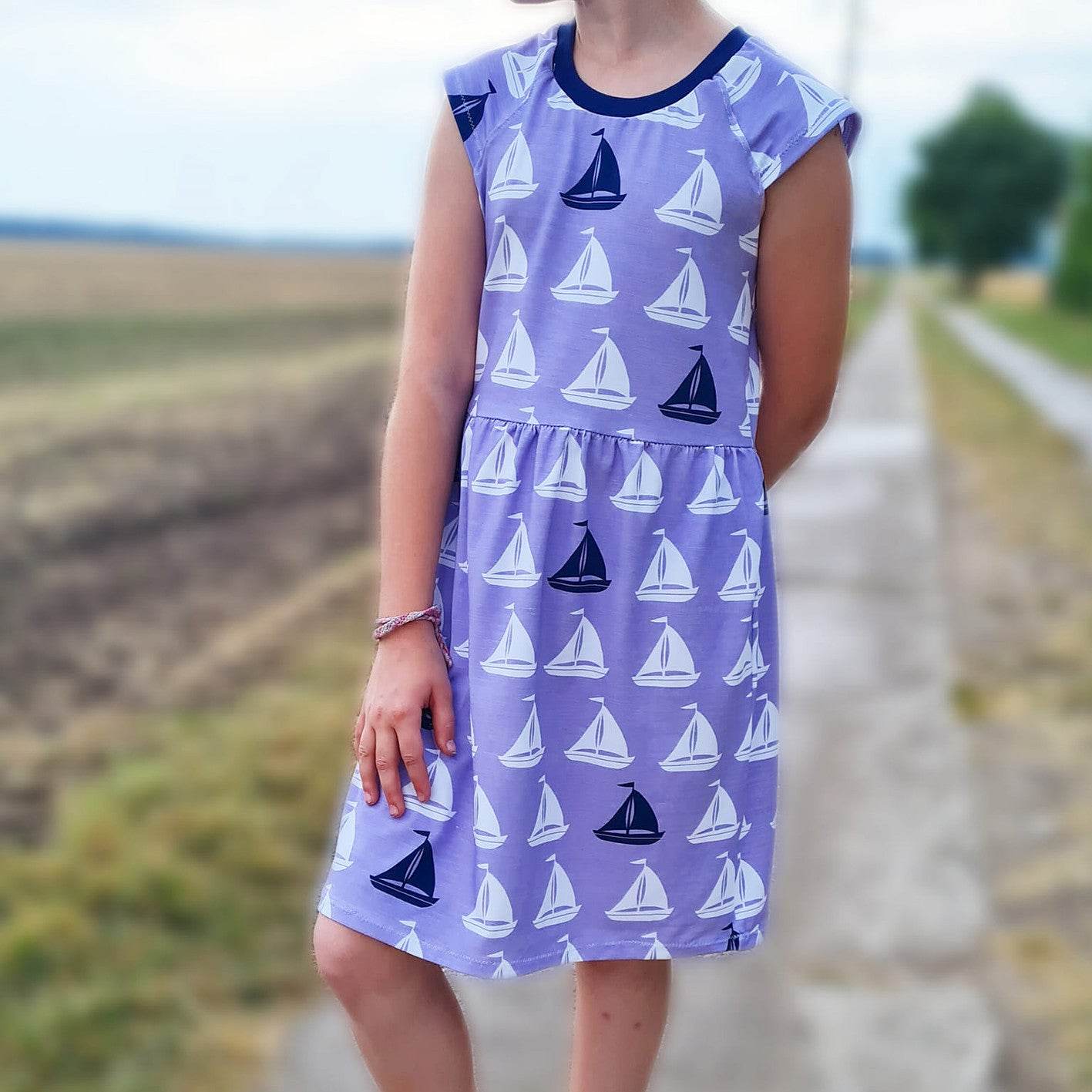 Schnittmuster Fast girls summerdress Beamerversion Gr. 62 bis 158 - Sewando