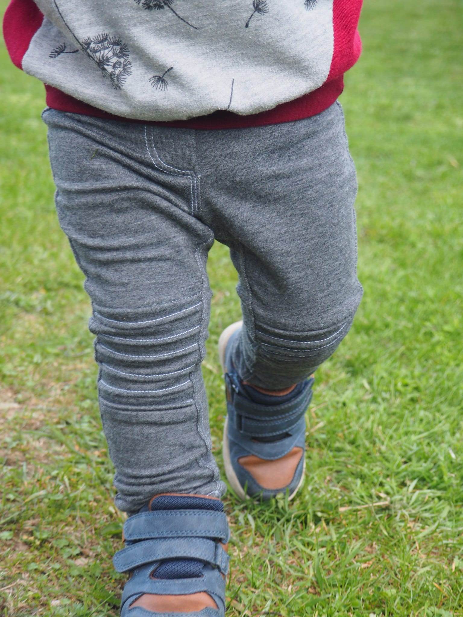 Schnittmuster Jeggings Stacey für Windelkinder Gr. 74-122 - Sewando
