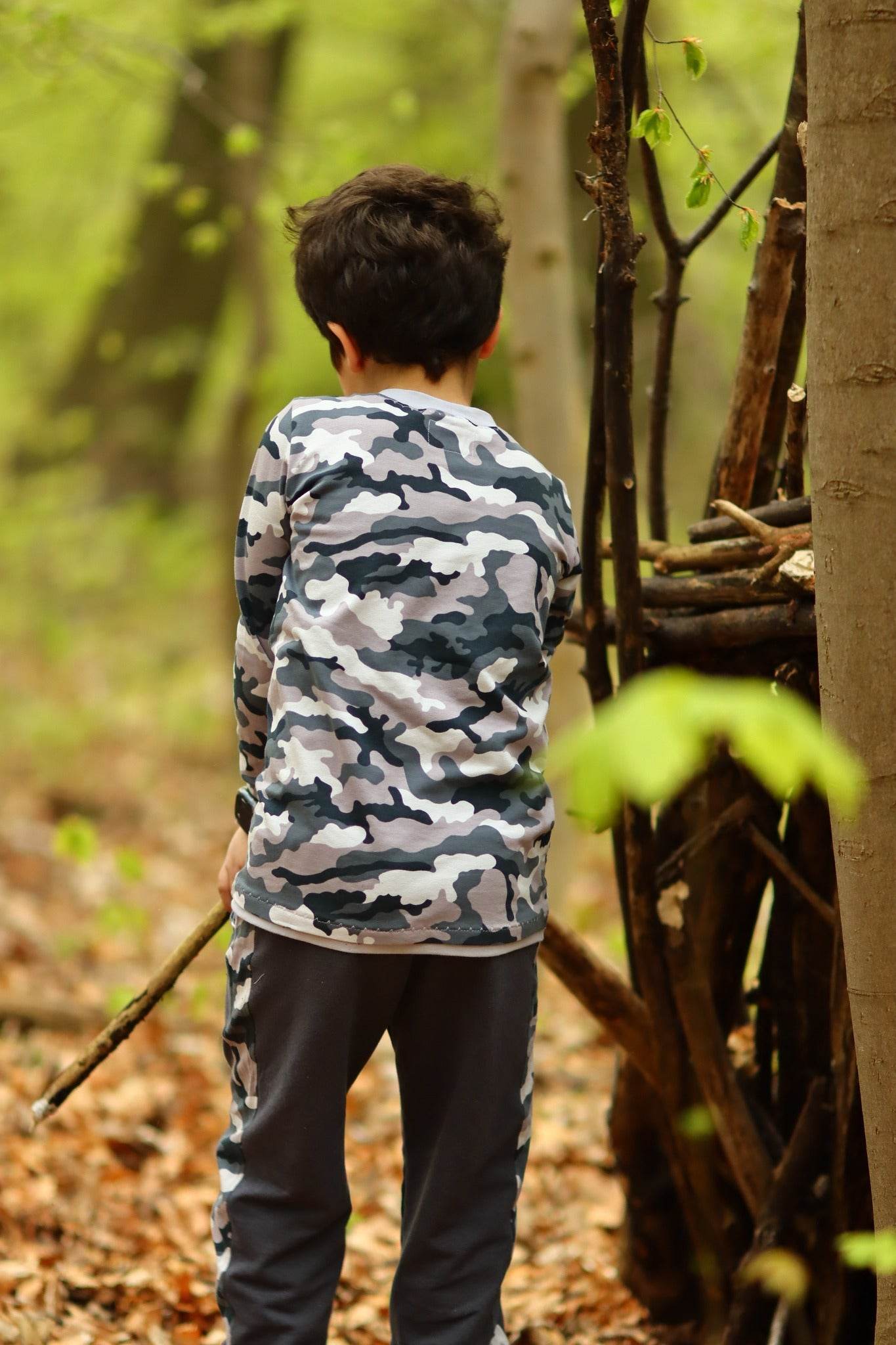 Schnittmuster Basicshirt Shirt für Jungen Jamie Gr. 80-164 - Sewando