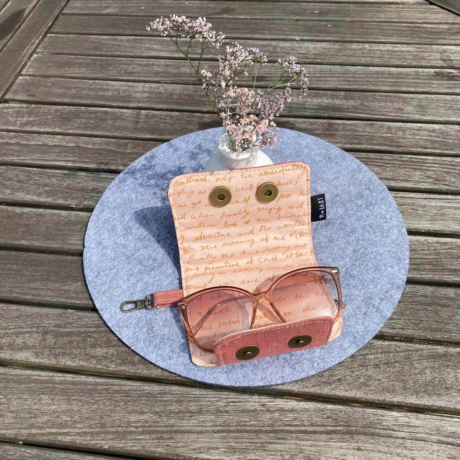 ohGlassi * Freebook - Schnittmuster * (Sonnen-) Brillen-Etui - Sewando