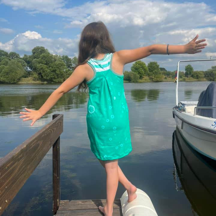 Schnittmuster Schlaf- und Strandkleid Kira für Mädchen Gr. 92-164 - Sewando