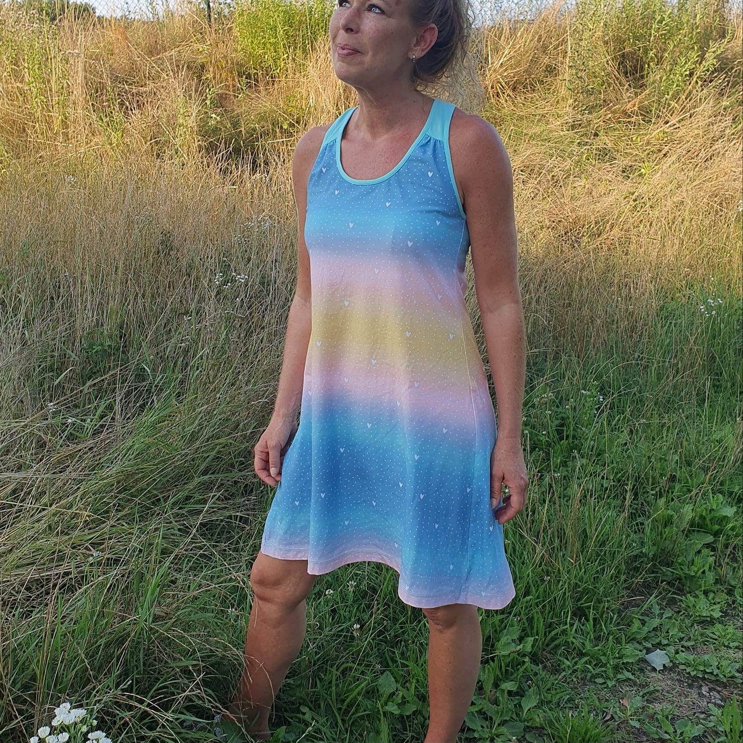 Schnittmuster Schlaf- und Strandkleid Racerback Kira für Damen Gr. 32-52 - Sewando