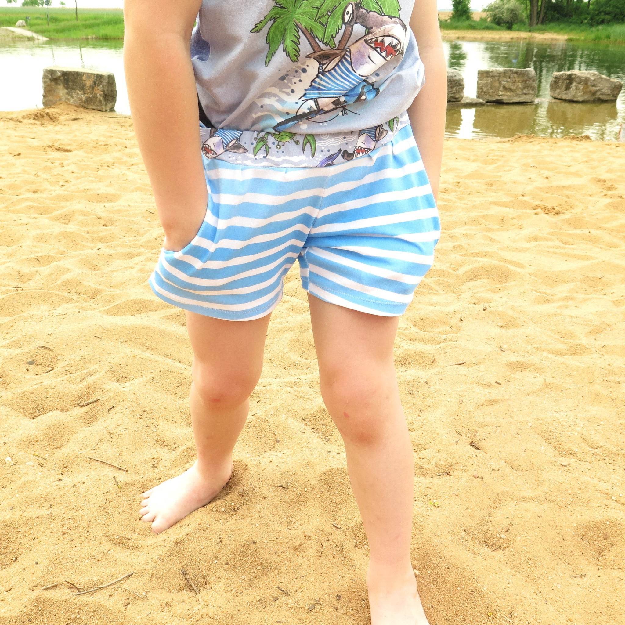 Schnittmuster Sommerhose Shorts für Kinder Amora Gr. 74-122 - Sewando
