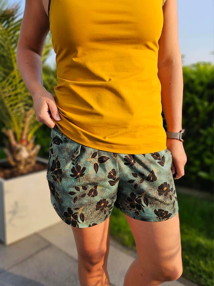 Schnittmuster Shorts für Damen Amora Gr. 32-48 - Sewando
