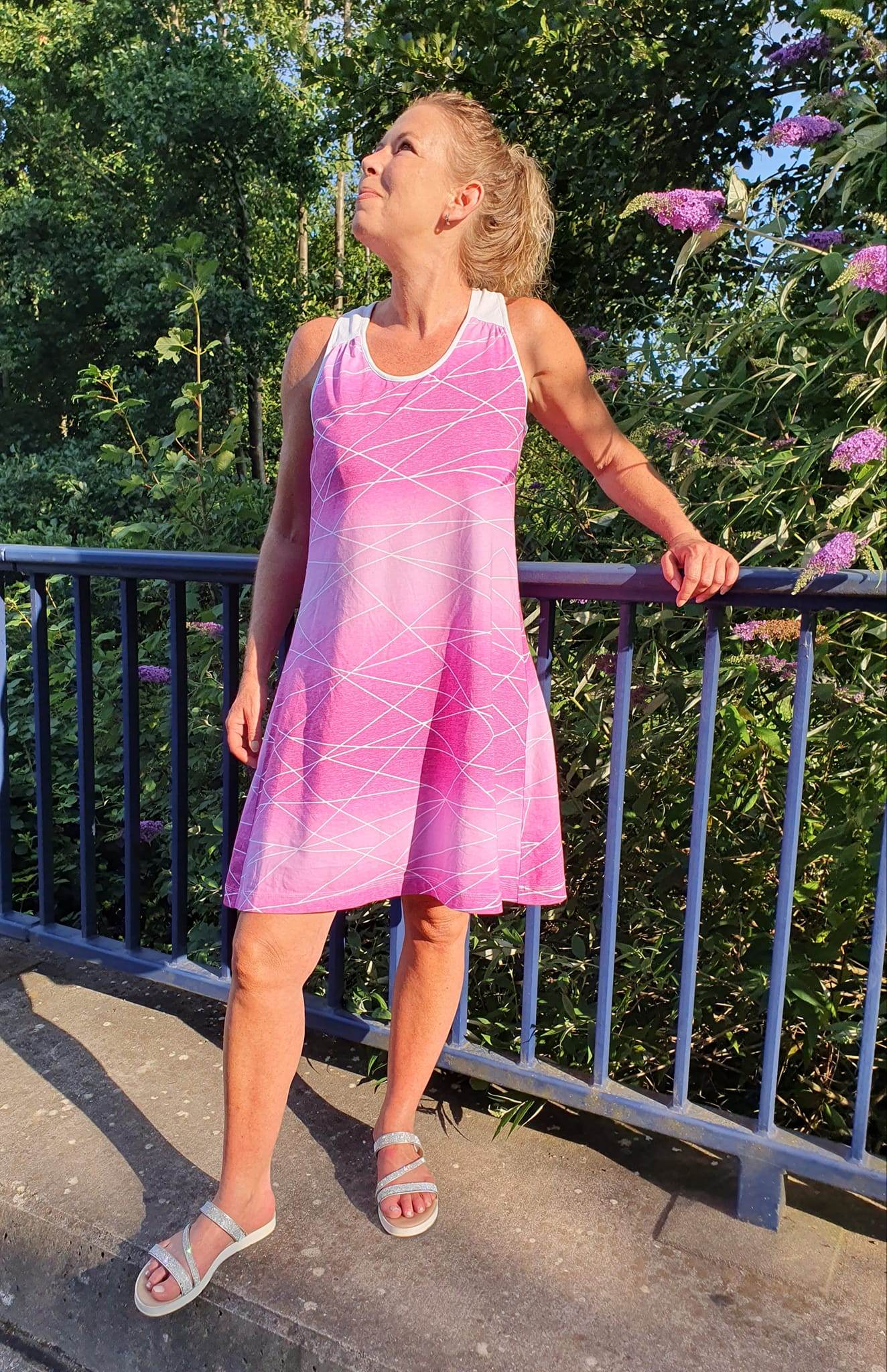 Schnittmuster Schlaf- und Strandkleid Racerback Kira für Damen Gr. 32-52 - Sewando