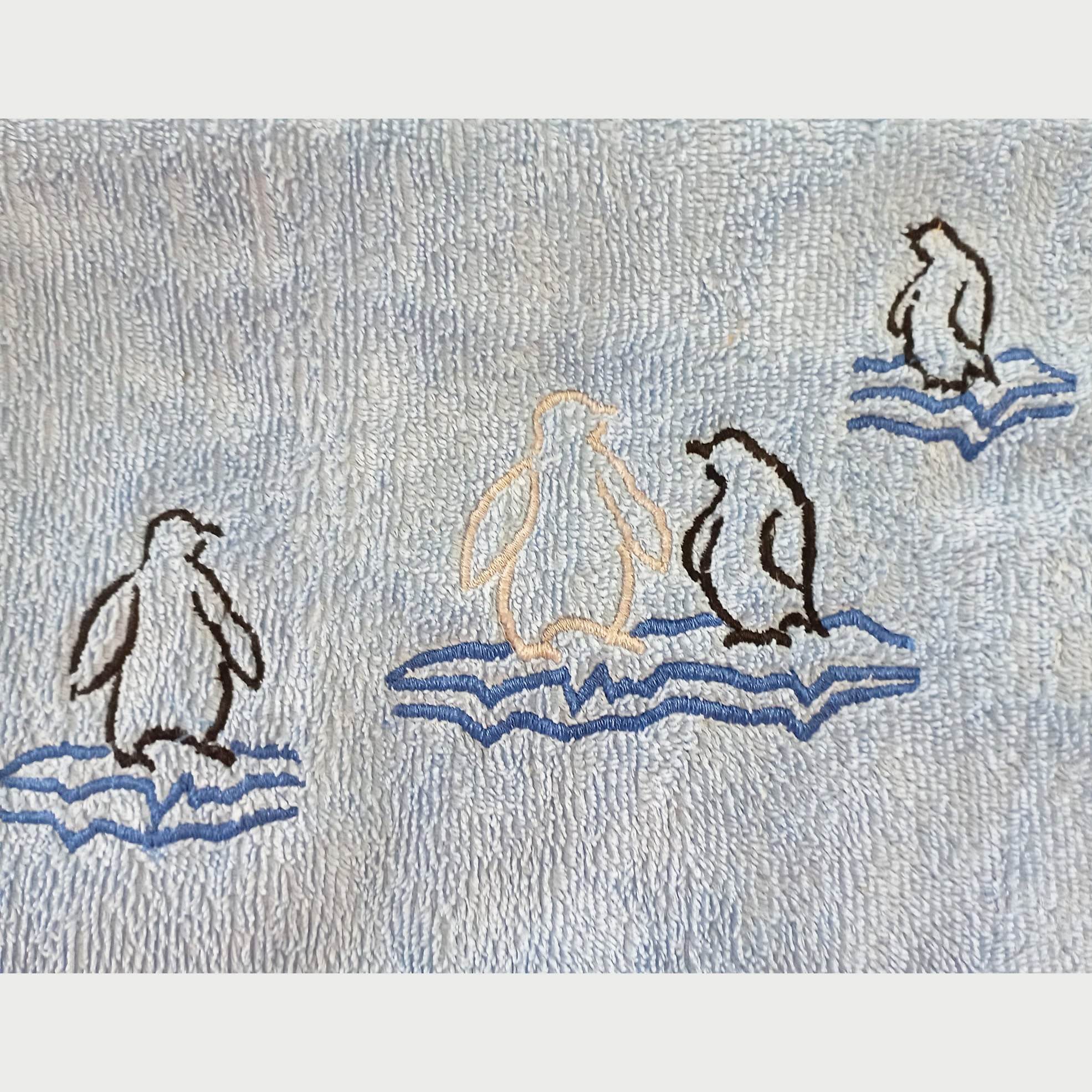 14x Stickdatei Pinguin mit Eisscholle Satinstick - Sewando