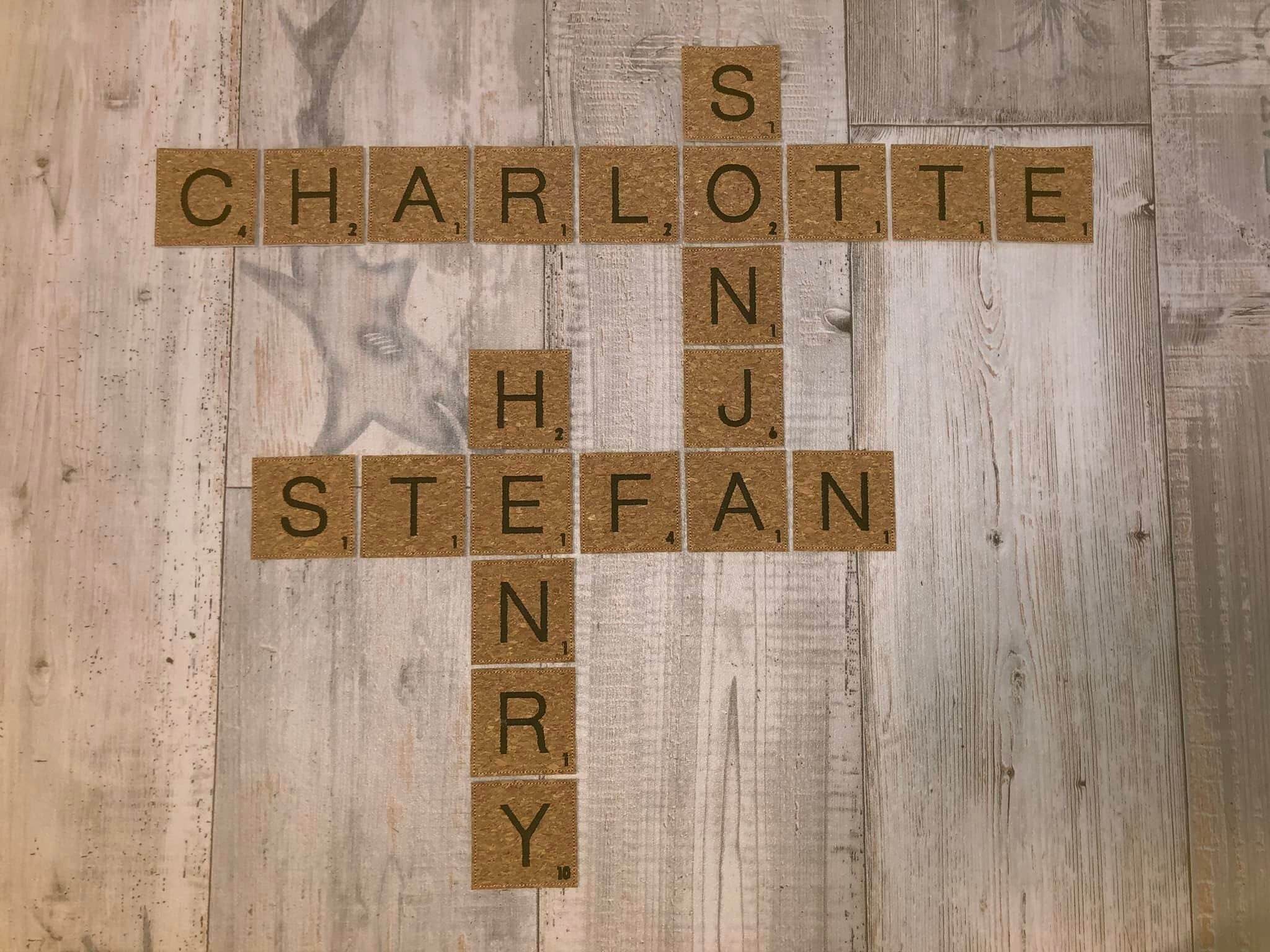 Stickdatei - SCRABBLE Alphabet A-Z (und Umlaute Ä, Ö und Ü) - Sewando