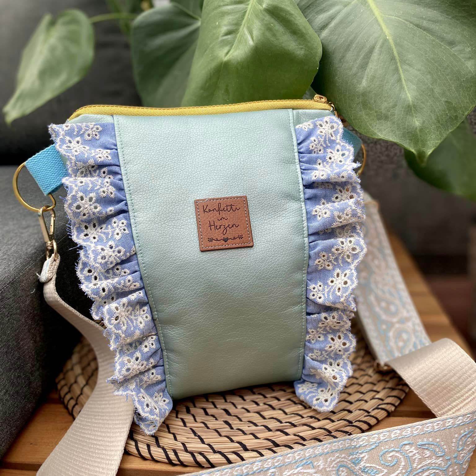 eBook Tasche/Rucksack Magnolia - Sewando