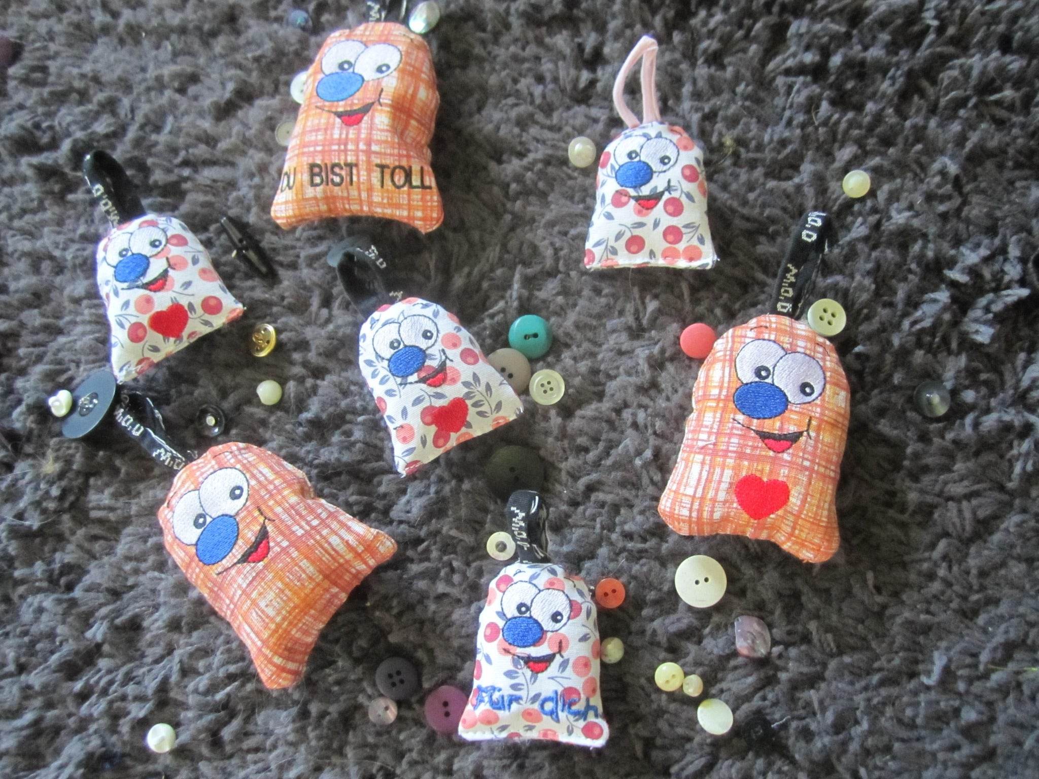 Stickdatei - Kummerfresser / Sorgenmonster in 2 Größen - Sewando