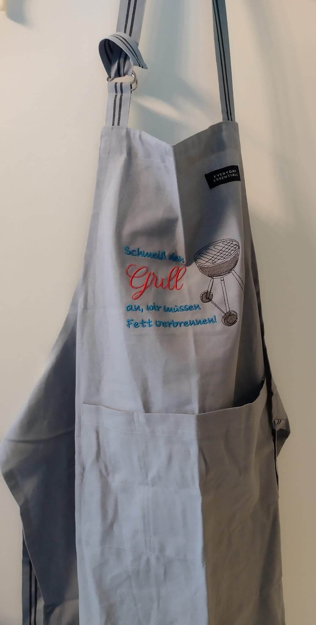 Stickdatei - Schmeiß den Grill an, wir müssen Fett verbrennen - Sewando