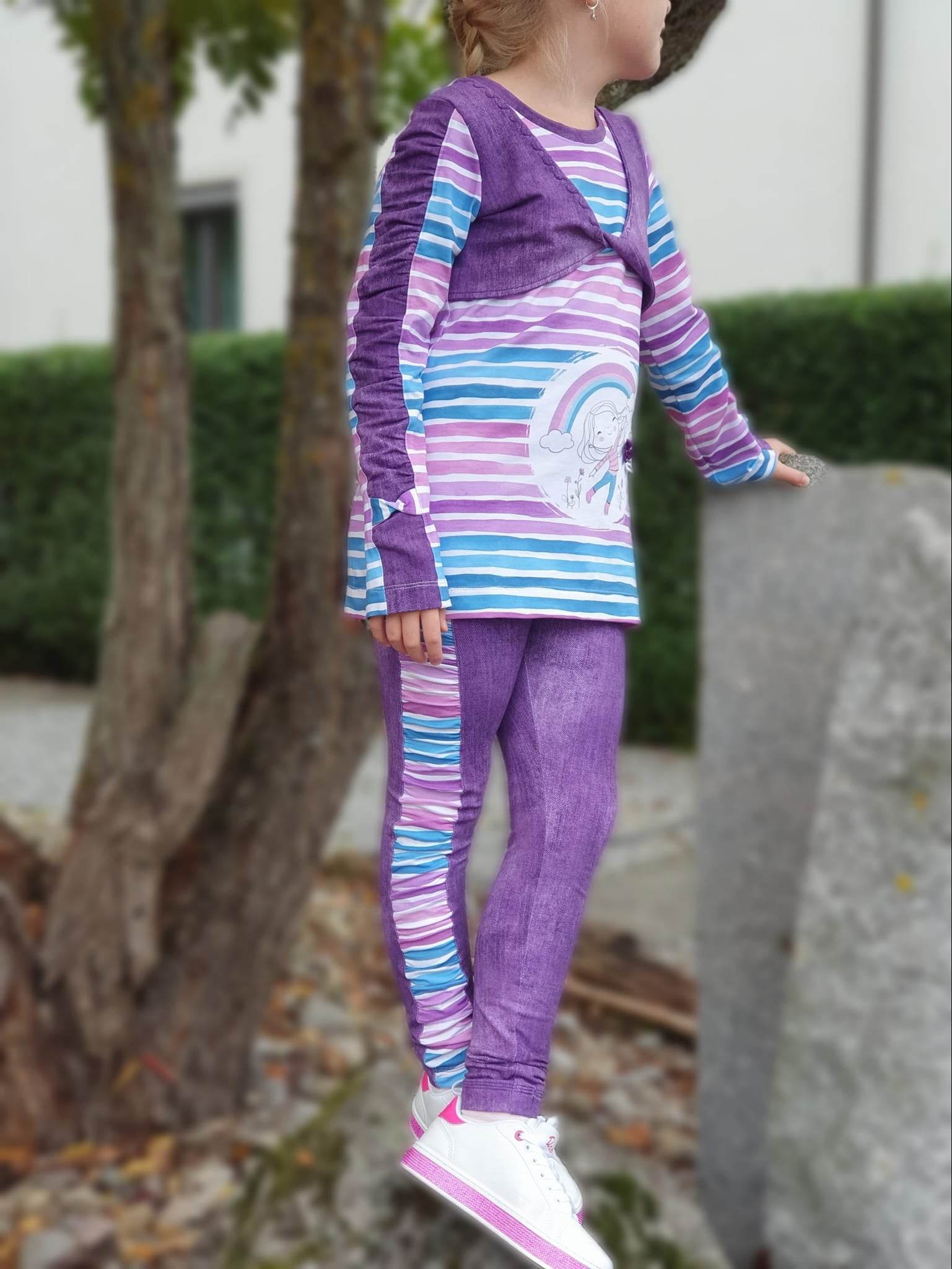 Schnittmuster *Little Twist Shirt* #LA-Shirt Gr. 62-176 - Sewando