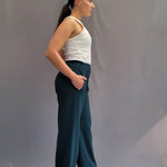 Schnittmuster mit Ebenen, elegante Hose, Bügelfalten, Paspeltaschen, Gr. 34 -50 - Sewando