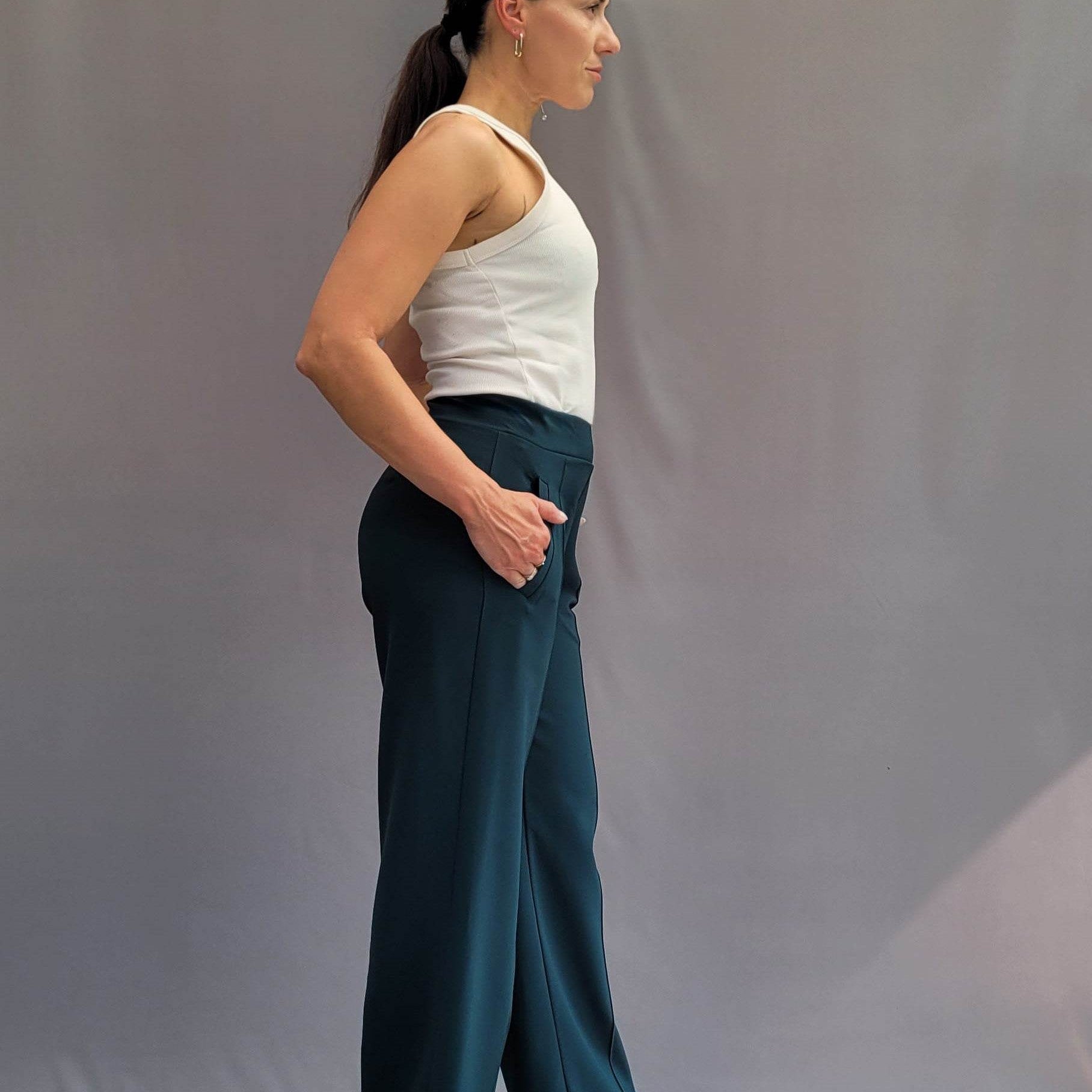 Schnittmuster mit Ebenen, elegante Hose, Bügelfalten, Paspeltaschen, Gr. 34 -50 - Sewando