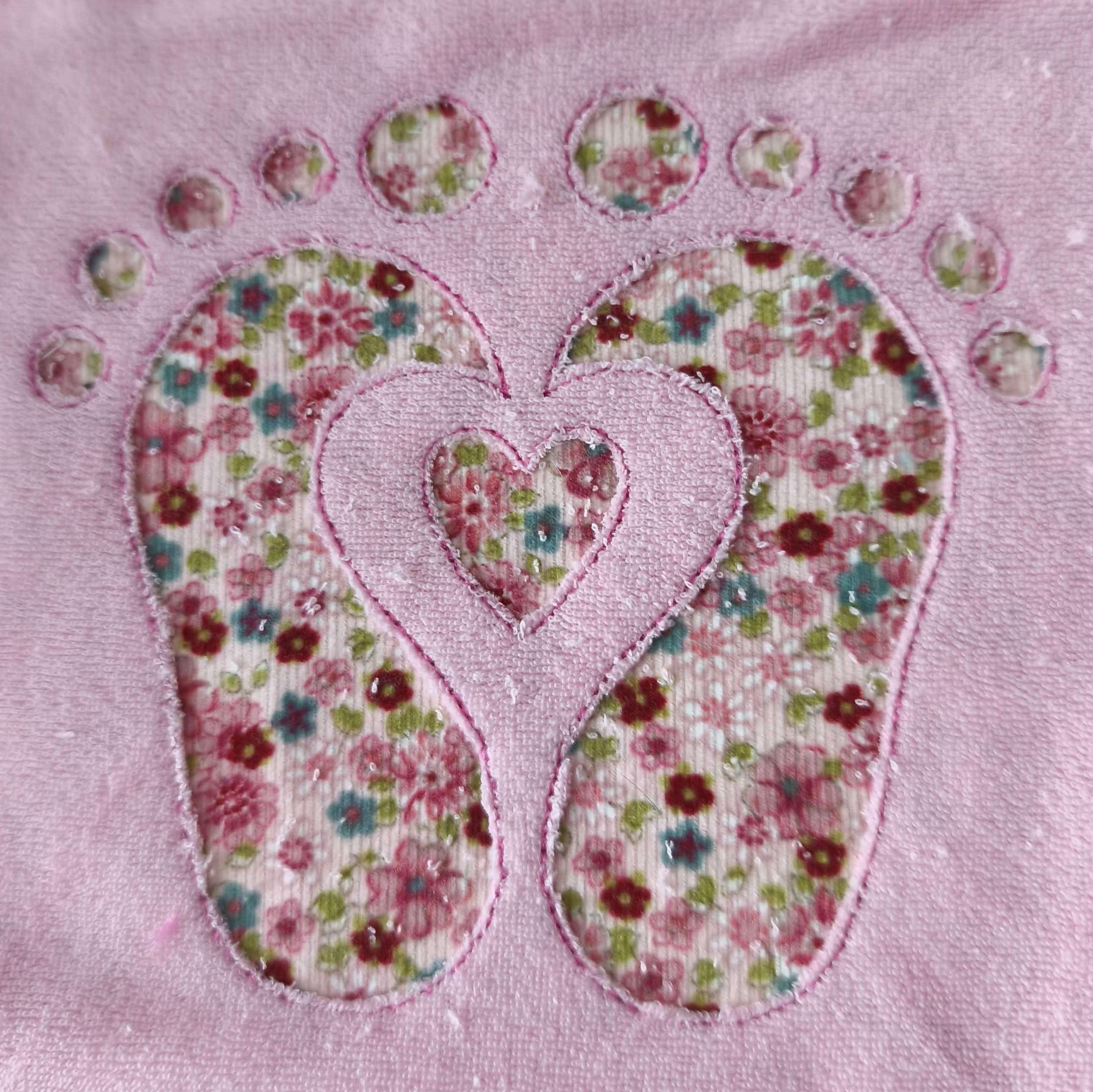 Stickdatei Babyfüsse 2 negative Applikation Set 2548 - Sewando