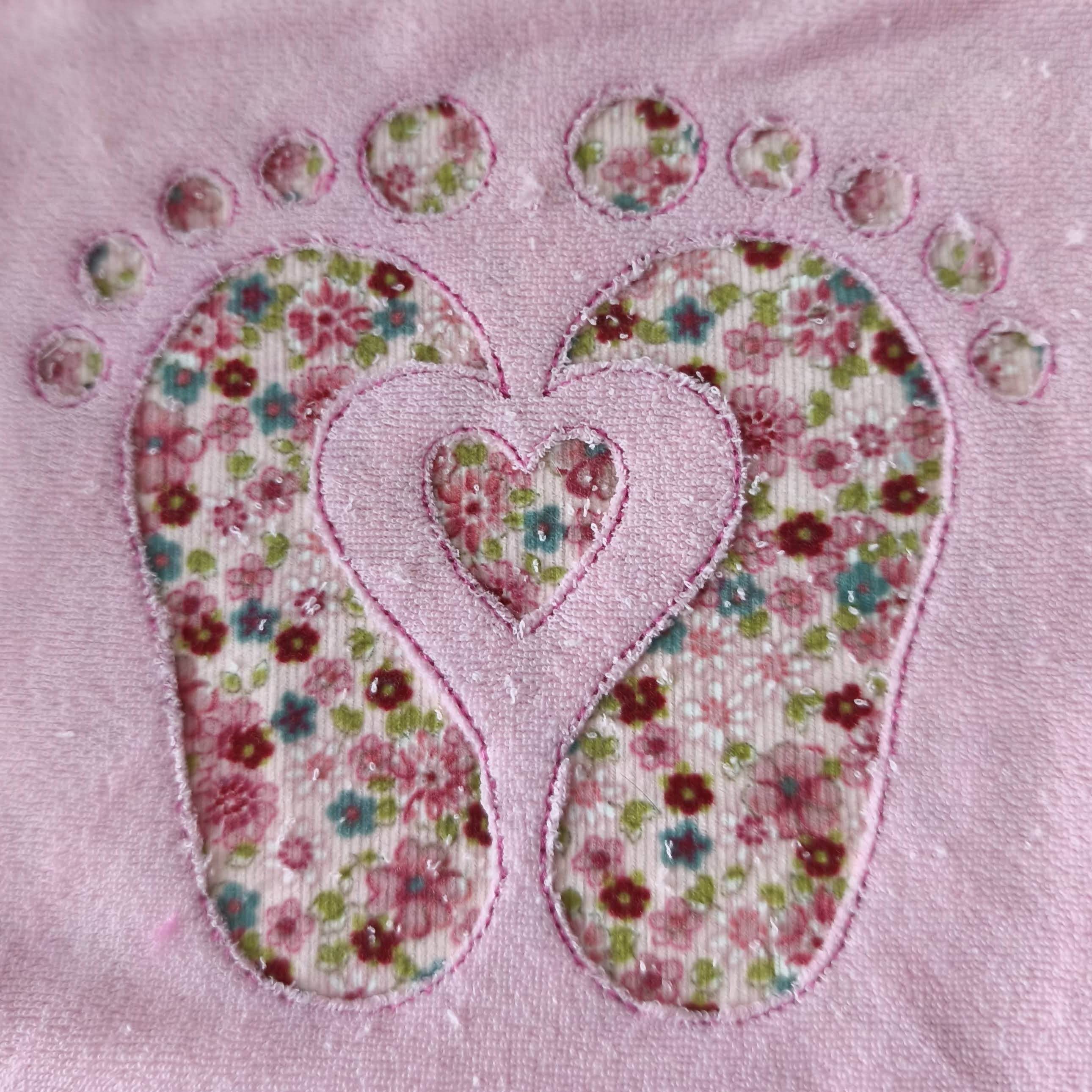 Stickdatei Babyfüsse 2 negative Applikation Set 2548 - Sewando