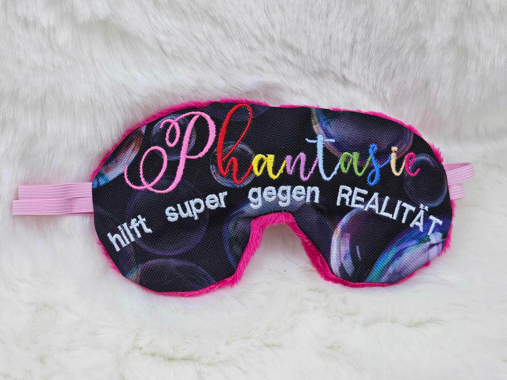 Stickdatei Spruch - Phantasie hilft super gegen Realität - Sewando