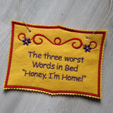 4x Stickdatei "Ringel" ITH Schild mit Ranke