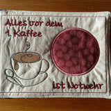 Stickdatei - Mugrug "Alles vor dem 1. Kaffee ist Notwehr"