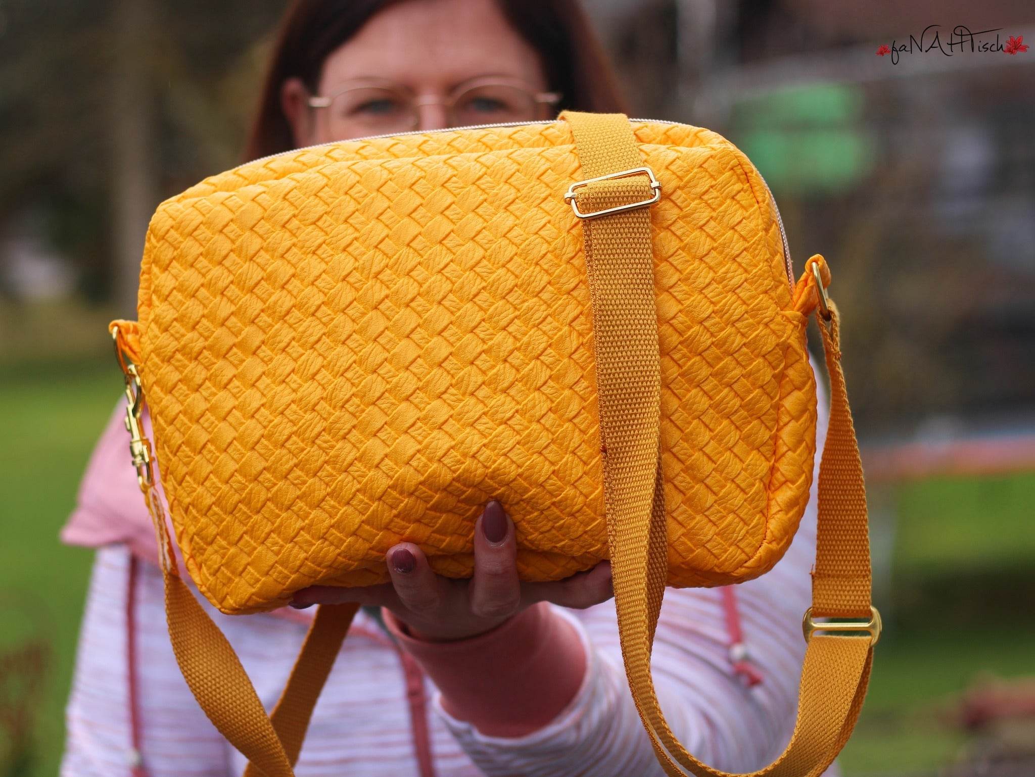Schnittmuster Crossbag Tasche TROGEN + Videoanleitung : - Sewando