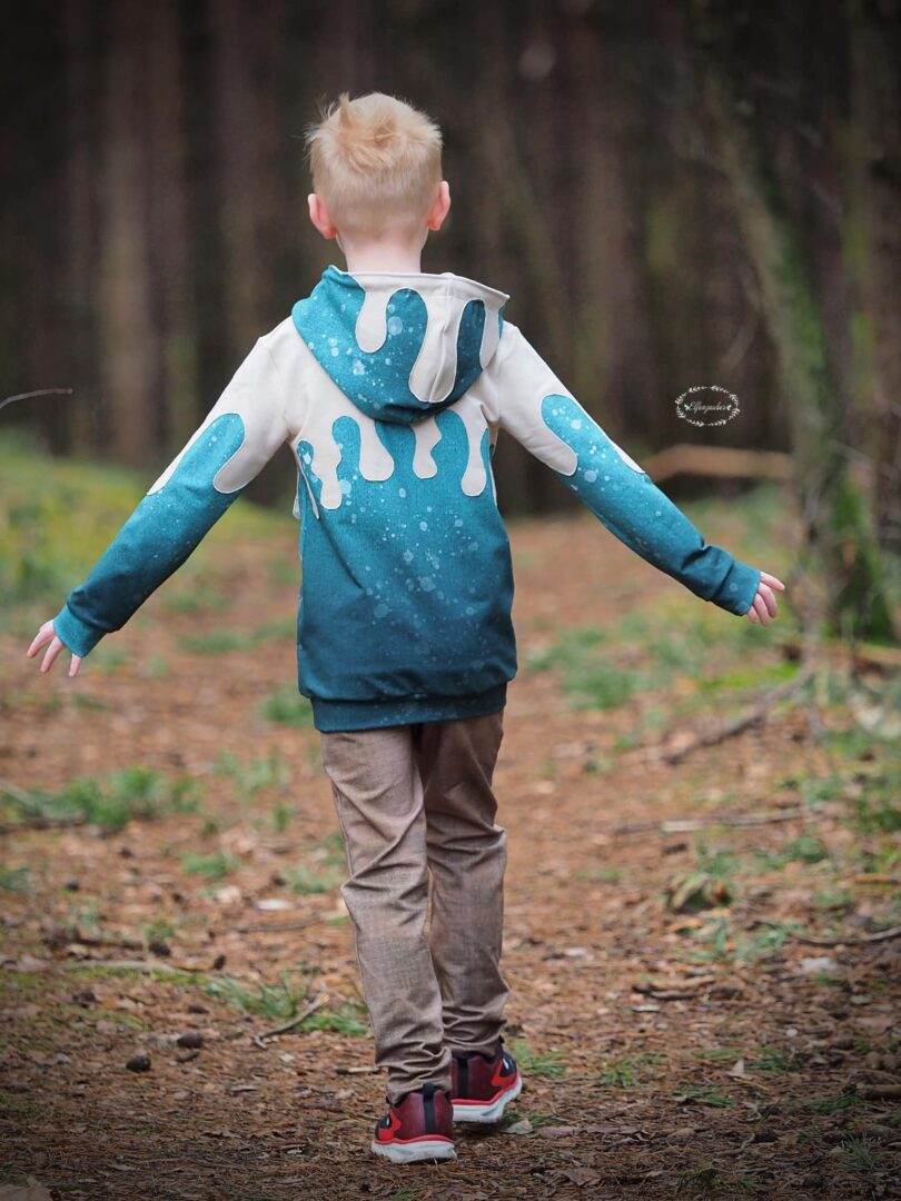 PASST GARANTIE SPLASH Sweater/ Hoodie Gr. 74-104 mit 2 Kapuzen & Halsbündchen - DIN A0 für Beamer geeignet - Sewando