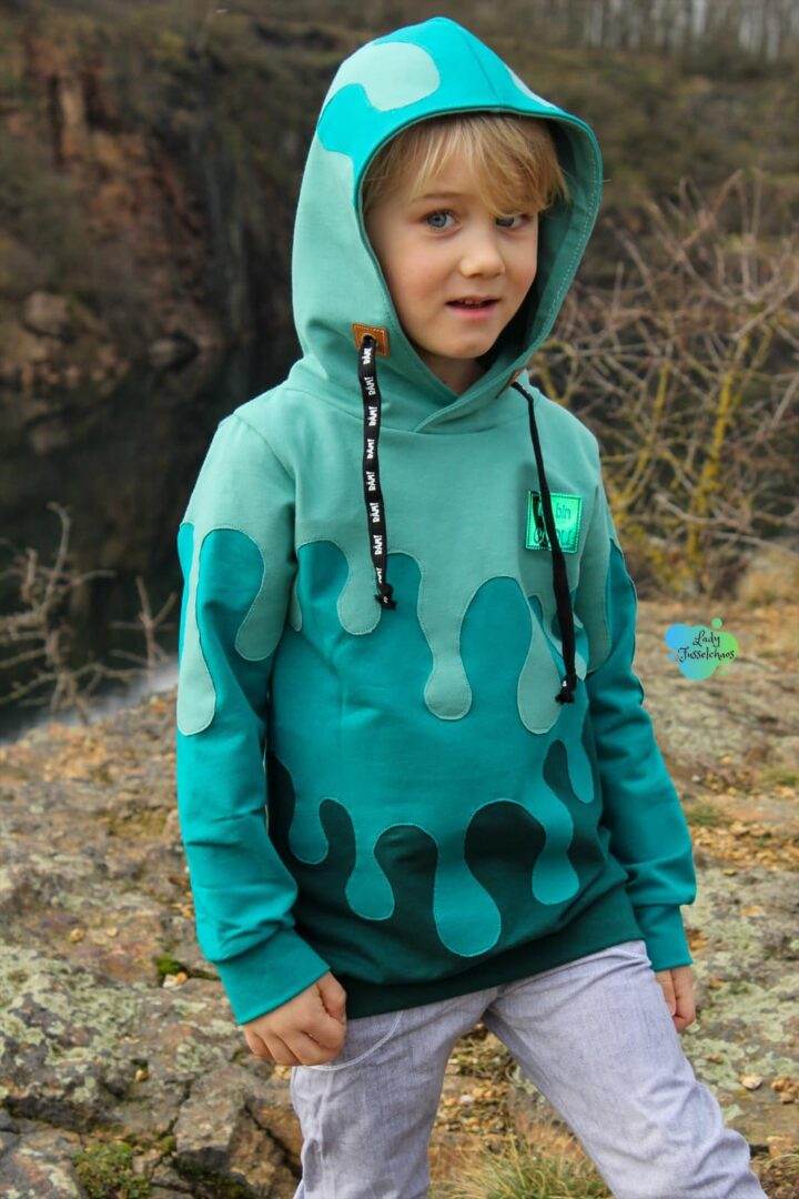 PASST GARANTIE SPLASH Sweater/ Hoodie Gr. 74-104 mit 2 Kapuzen & Halsbündchen - DIN A0 für Beamer geeignet - Sewando