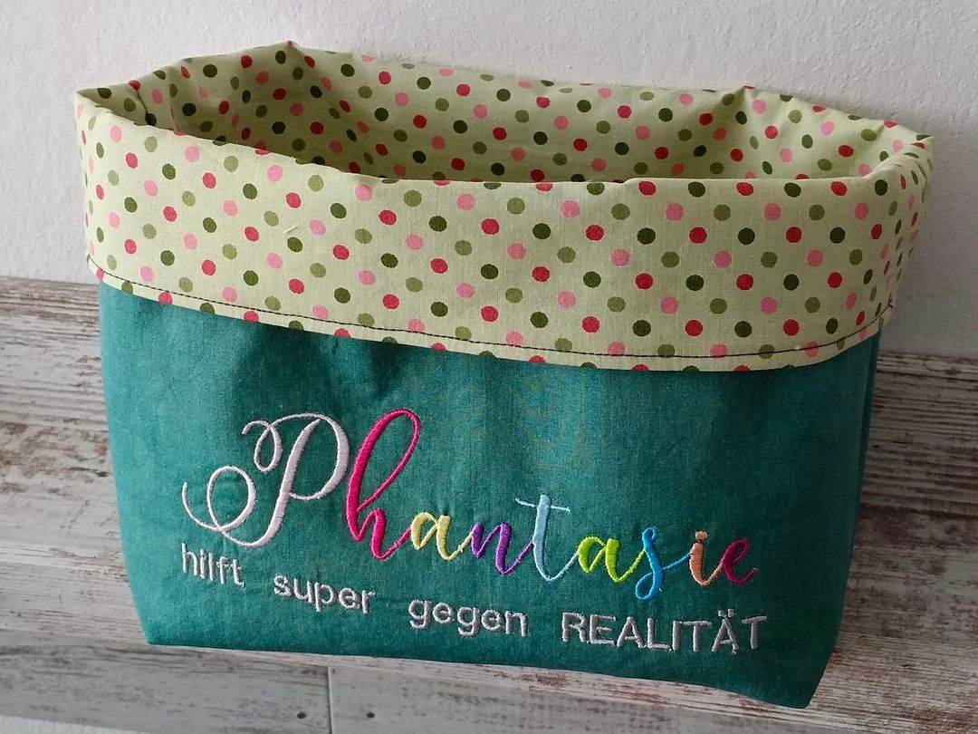 Stickdatei Spruch - Phantasie hilft super gegen Realität - Sewando