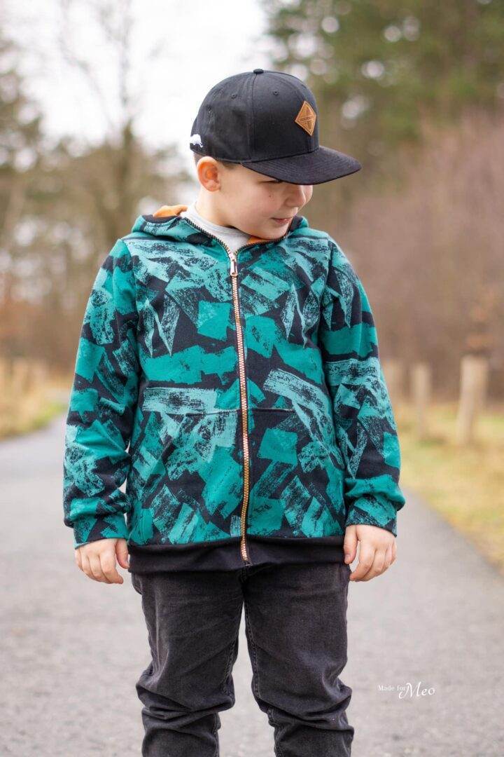 DIN A4 SPLASH Sweatjacke für 105cm-140cm Körpergröße PASSFORMGARANTIE - Sewando