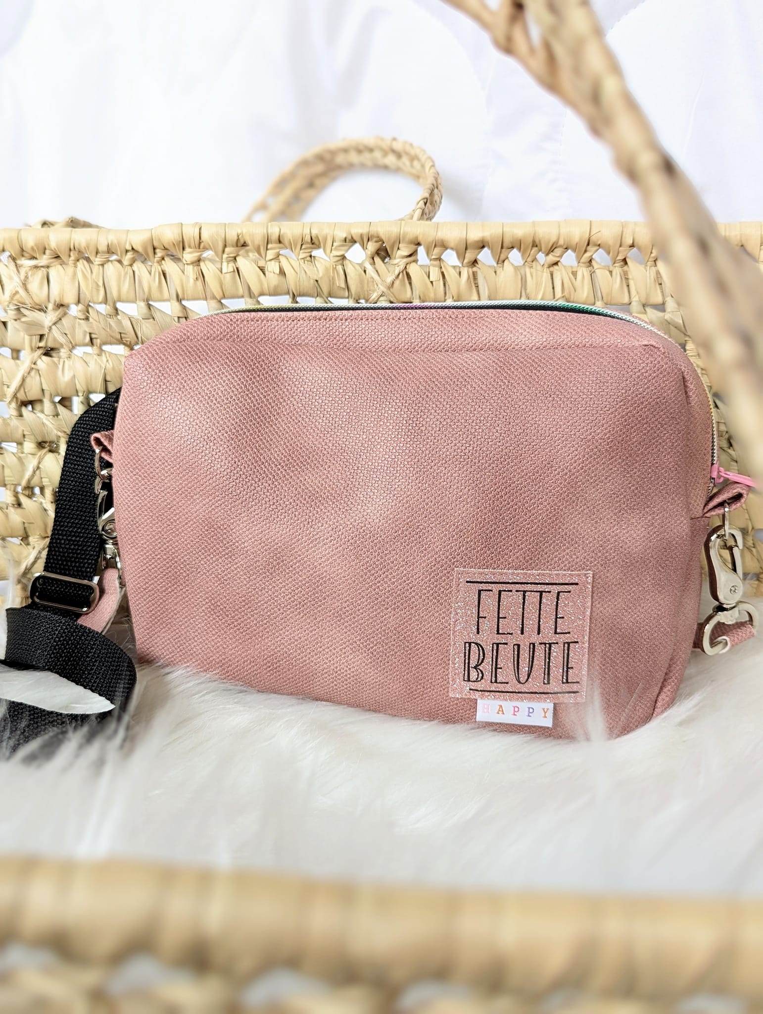 Schnittmuster Crossbag Tasche TROGEN + Videoanleitung : - Sewando