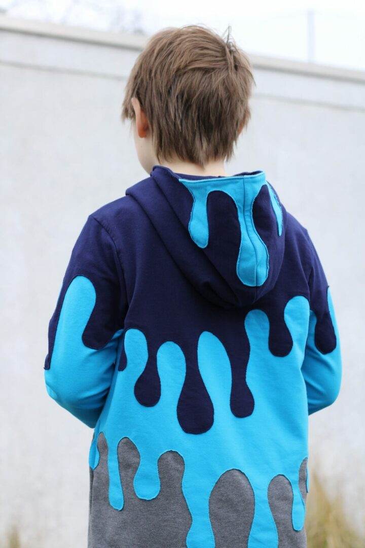 PASST GARANTIE SPLASH Sweater/ Hoodie Gr. 110-140 mit 2 Kapuzen & Halsbündchen - DIN A0 für Beamer geeignet - Sewando