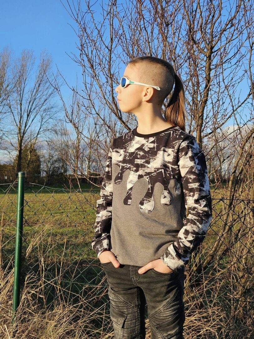 PASST GARANTIE SPLASH Sweater/ Hoodie Gr. 74-140 mit 2 Kapuzen & Halsbündchen - DIN A0 für Beamer geeignet - Sewando