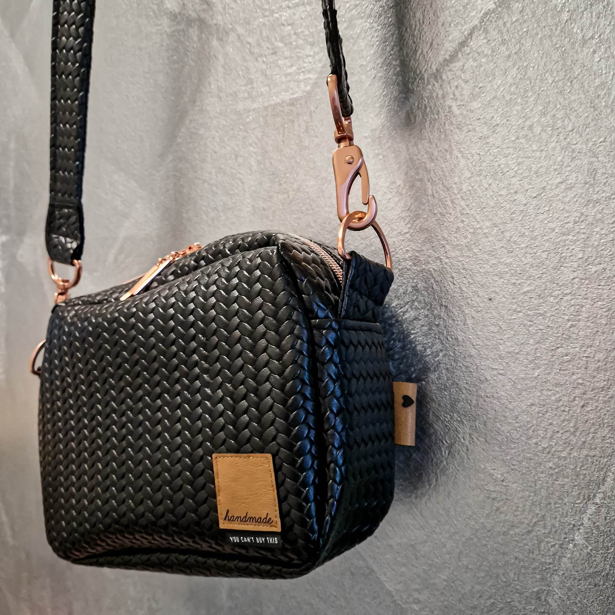 Schnittmuster Crossbag Tasche TROGEN + Videoanleitung : - Sewando