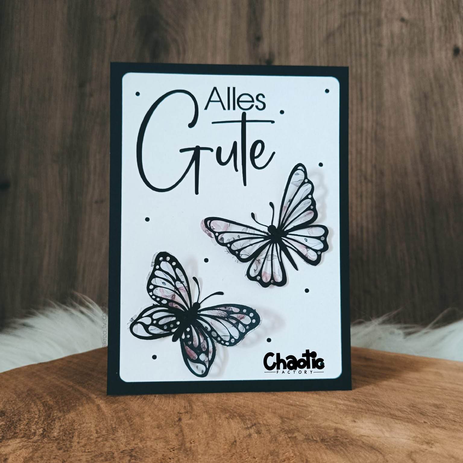 Plotterdatei Schmetterlingsliebe - Sewando