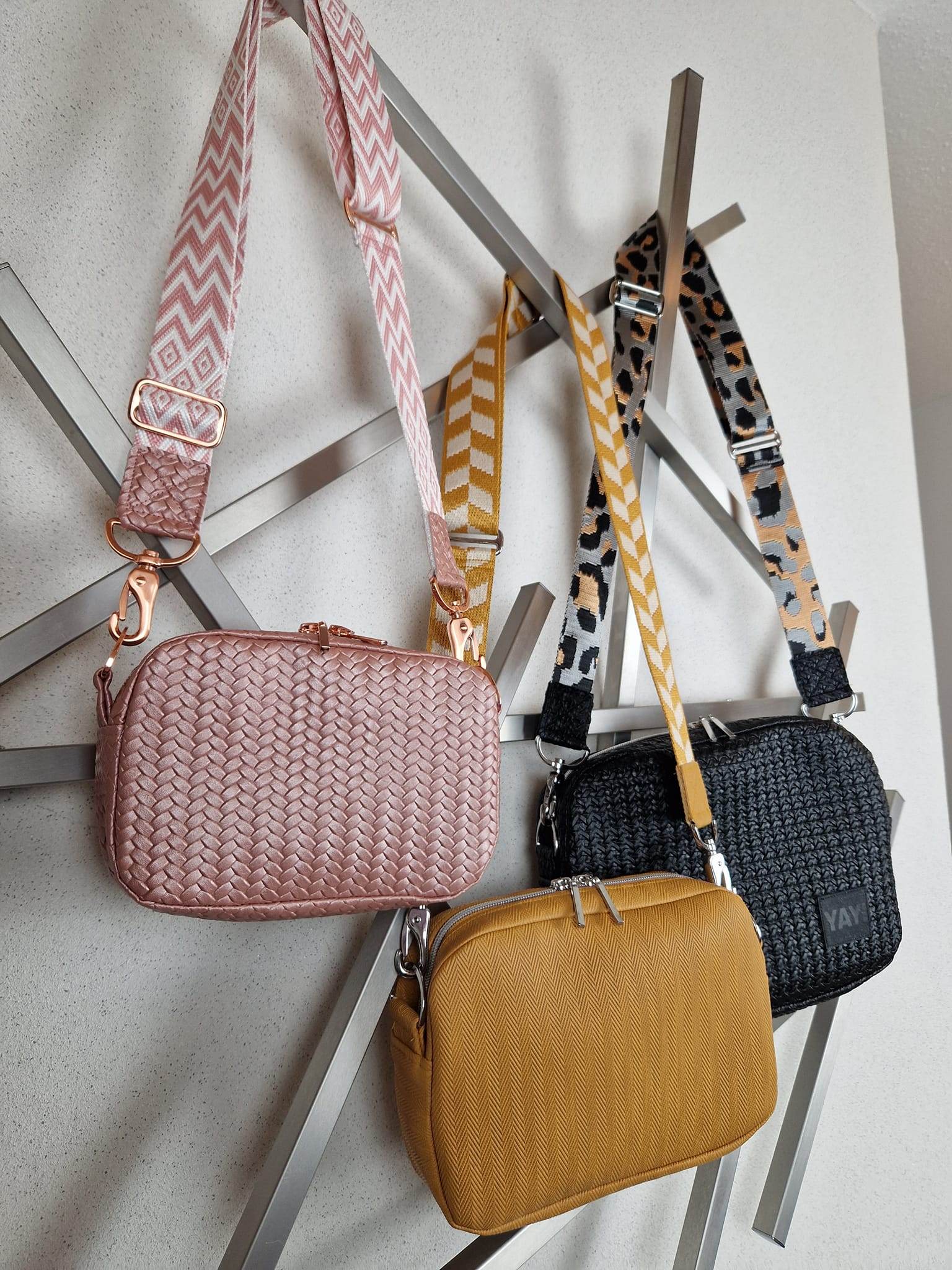 Schnittmuster Crossbag Tasche TROGEN + Videoanleitung : - Sewando