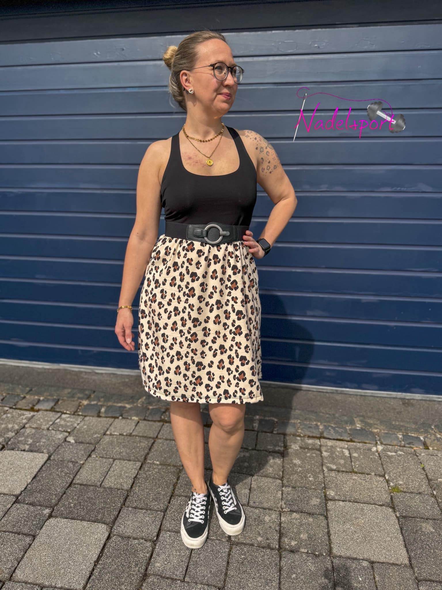 Schnittmuster Kleid ANZING Gr. 32-50 : - Sewando