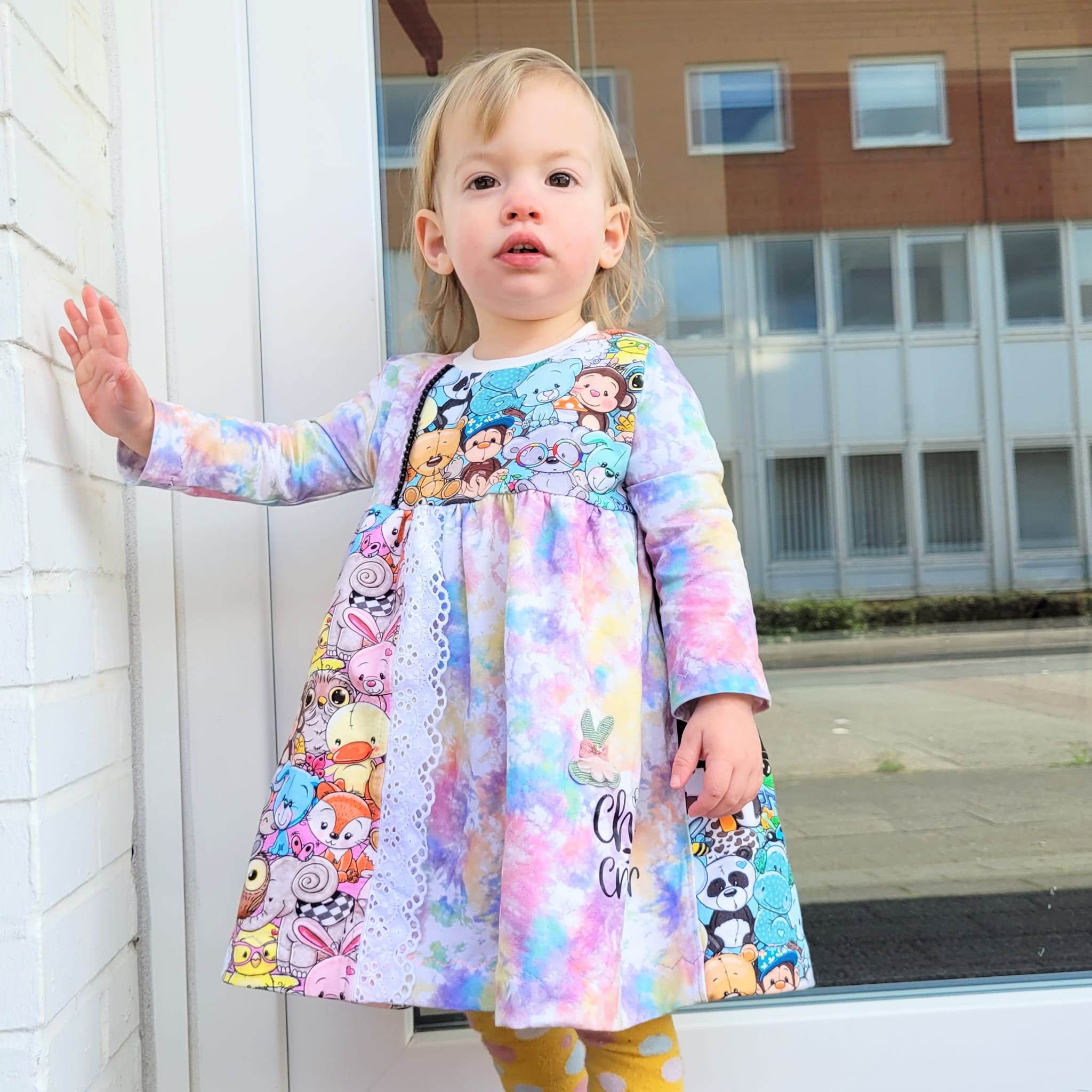 Schnittmuster Restekleid Farbexplosion Größe 74-164 - Sewando
